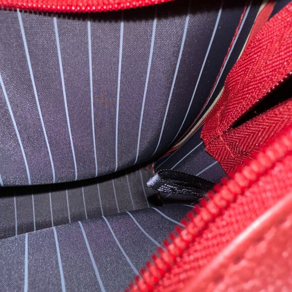 NEW💕ESTEE LAUDER SQUARE SHAPED 6 INCH RED ZIPPERED COSMETICS CASE - Picture 6 of 7